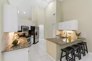 1500 Lacosta Dr W, Pembroke Pines, FL 33027 - Photo 8