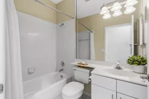 1500 Lacosta Dr W, Pembroke Pines, FL 33027 - Photo 30