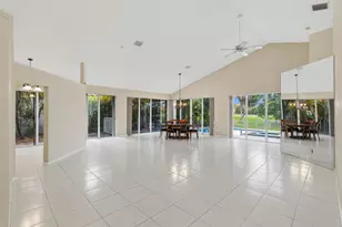 1500 Lacosta Dr W, Pembroke Pines, FL 33027 - Photo 12