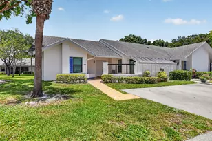 10953 Lake Front Pl, Boca Raton, FL 33498 - Photo 2