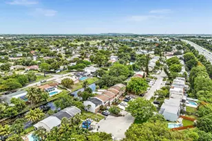 264 Sunshine Dr, Coconut Creek, FL 33066 - Photo 34