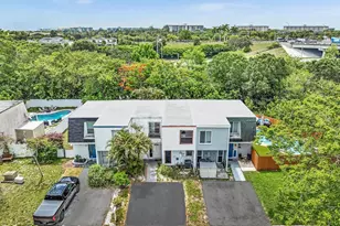264 Sunshine Dr, Coconut Creek, FL 33066 - Photo 26