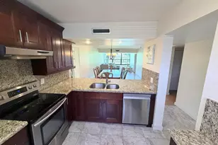 1514 Whitehall Dr, Davie, FL 33324 - Photo 2