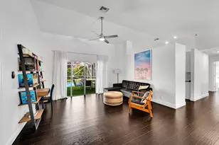 945 Sunflower Ave, Delray Beach, FL 33445 - Photo 8