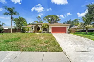 945 Sunflower Ave, Delray Beach, FL 33445 - Photo 2
