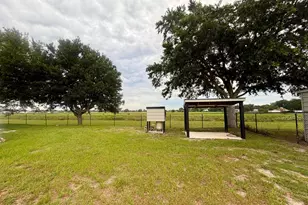 7823 SW 9th St, Okeechobee, FL 34974 - Photo 2