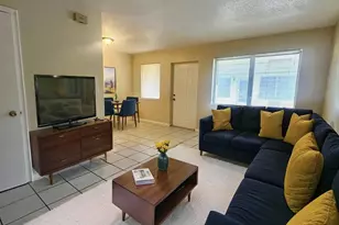 717 SE 16th St, Fort Lauderdale, FL 33316 - Photo 1