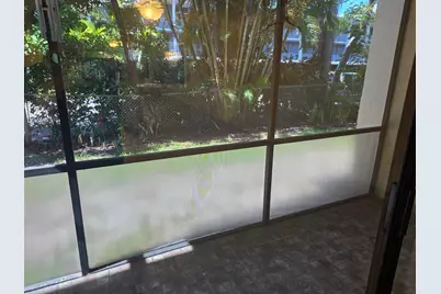 170 SE 7th Street SE #301, Deerfield Beach, FL 33441 - Photo 8