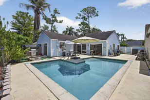 537 Goldenwood Way, Wellington, FL 33414 - Photo 42