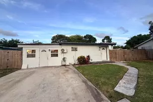 3016 E Palm Dr, Boynton Beach, FL 33435 - Photo 1