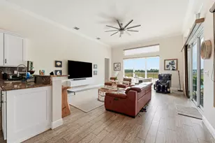 851 Edgebrook Ln, West Palm Beach, FL 33411 - Photo 8
