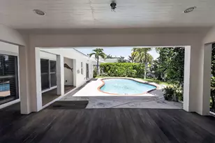 636 Kingfish Rd, North Palm Beach, FL 33408 - Photo 8