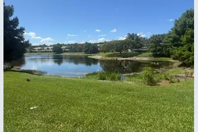 5122 Palmbrooke Circle, West Palm Beach, FL 33417 - Photo 16