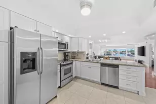 3121 NE 51st St, Fort Lauderdale, FL 33308 - Photo 14