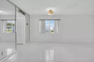 265 Burgundy, Delray Beach, FL 33484 - Photo 18