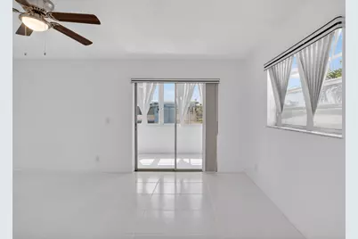 265 Burgundy #F, Delray Beach, FL 33484 - Photo 22
