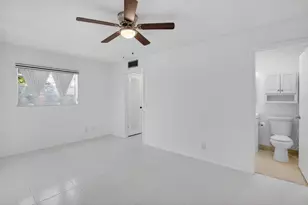 265 Burgundy, Delray Beach, FL 33484 - Photo 24