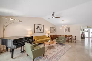 19919 Dean Dr, Boca Raton, FL 33434 - Photo 16