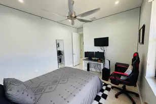 8288 NW 44th Terrace, Doral, FL 33166 - Photo 40