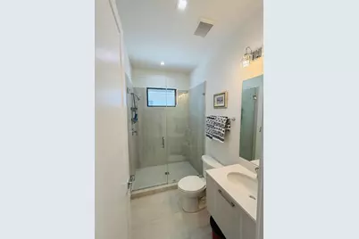 8288 NW 44th Terrace, Doral, FL 33166 - Photo 38