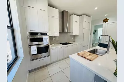 8288 NW 44th Terrace, Doral, FL 33166 - Photo 14