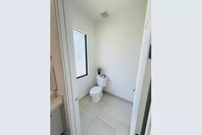 8288 NW 44th Terrace, Doral, FL 33166 - Photo 30