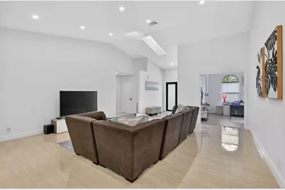 19700 Sedgefield Terrace, Boca Raton, FL 33498 - Photo 8