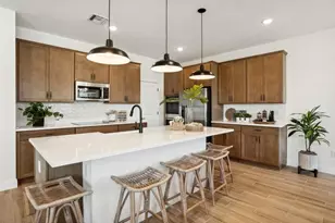 209 SE Birch Ter, Stuart, FL 34997 - Photo 10