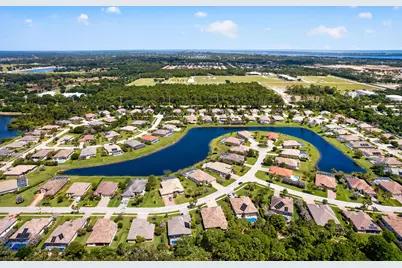 7589 Fieldstone Ranch Square, Vero Beach, FL 32967 - Photo 4