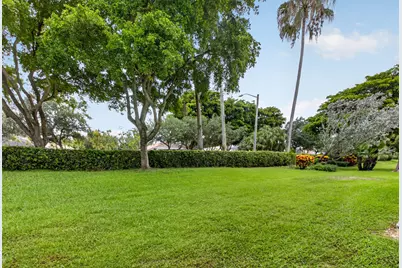 7180 Francisco Bend Drive, Delray Beach, FL 33446 - Photo 38