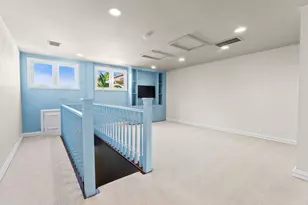 3 Isla Bahia Dr, Fort Lauderdale, FL 33316 - Photo 40