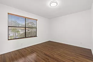 814 Hill Dr, West Palm Beach, FL 33415 - Photo 18