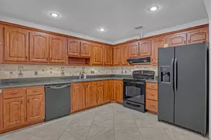 8184 Ambach Way, Hypoluxo, FL 33462 - Photo 16