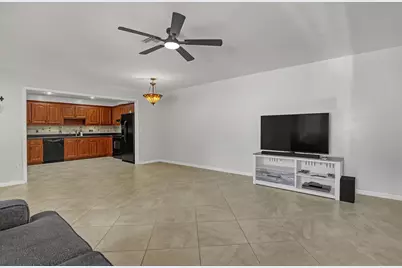 8184 Ambach Way, Hypoluxo, FL 33462 - Photo 16