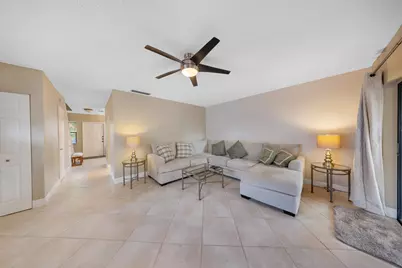 2124 NE 9th Avenue, Wilton Manors, FL 33305 - Photo 16