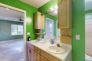 13387 N 68th St Street N, The Acreage, FL 33412 - Photo 46