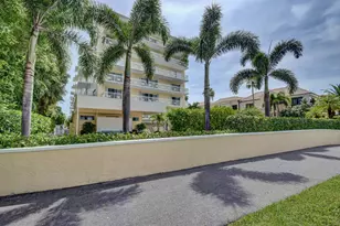 250 Bradley Pl, Palm Beach, FL 33480 - Photo 14