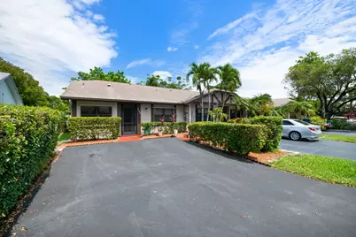 8108 NW 100th Way, Tamarac, FL 33321 - Photo 24