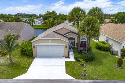 72 Paxford Lane, Boynton Beach, FL 33426 - Photo 2