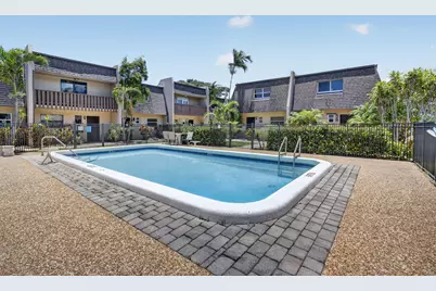 2520 Van Buren Street #4, Hollywood, FL 33020 - Photo 36