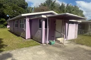 1804 S 30th S, Fort Pierce, FL 34947 - Photo 2