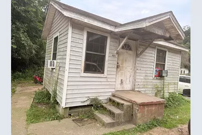 401 Action Street, Pensacola, FL 32514 - Photo 1