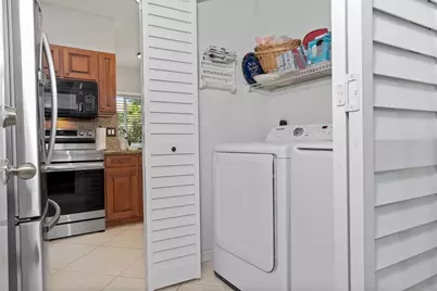 4776 Lago Vista Drive, Coconut Creek, FL 33073 - Photo 16