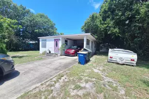 1005 Apple St, Fort Pierce, FL 34950 - Photo 1