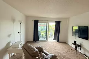 230 Lake Dora Dr, West Palm Beach, FL 33411 - Photo 10