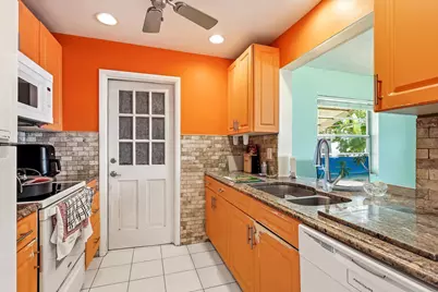 712 SW 18th Street, Boynton Beach, FL 33426 - Photo 8