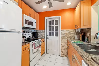 712 SW 18th Street, Boynton Beach, FL 33426 - Photo 10