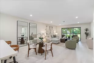 52 Stratford Ln W, Boynton Beach, FL 33436 - Photo 1