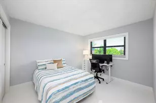 900 River Reach Dr, Fort Lauderdale, FL 33315 - Photo 10