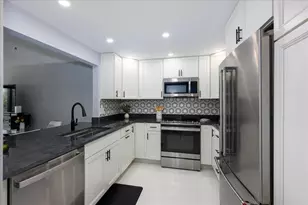 900 River Reach Dr, Fort Lauderdale, FL 33315 - Photo 6